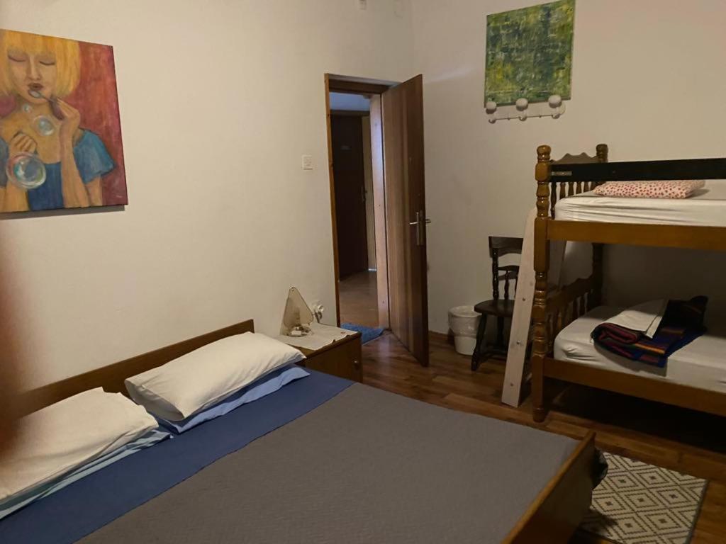Hostel-Sezanalokev B&B Екстер'єр фото